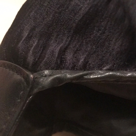 🎉HP🎉 EUC Gucci Jackie O Hobo Bag w/ Black Leather Trim - Picture 13 of 15